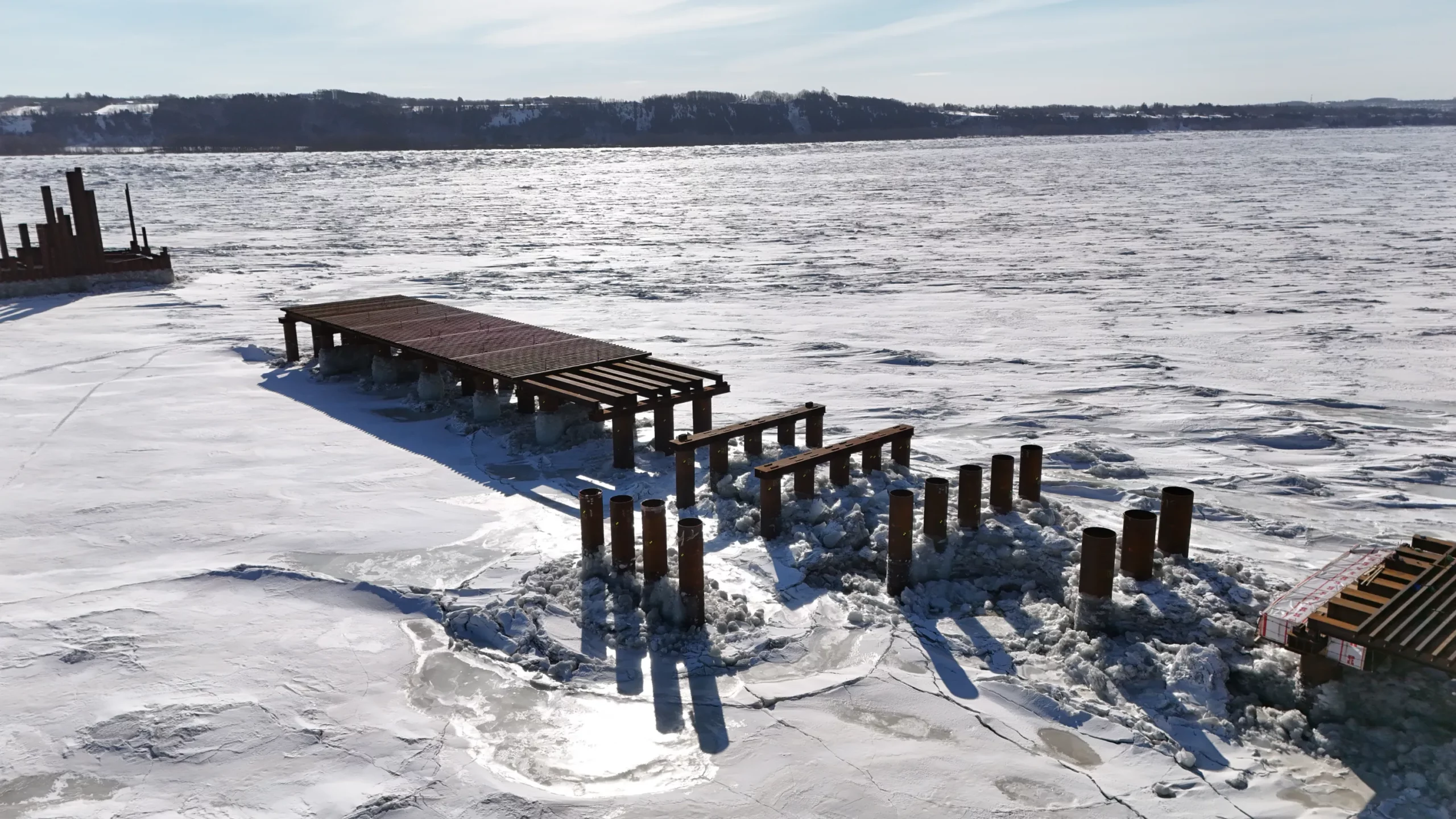 Réalisations ESTACADES DU PONT DE L’ÎLE D’ORLÉANS : travaux hiver